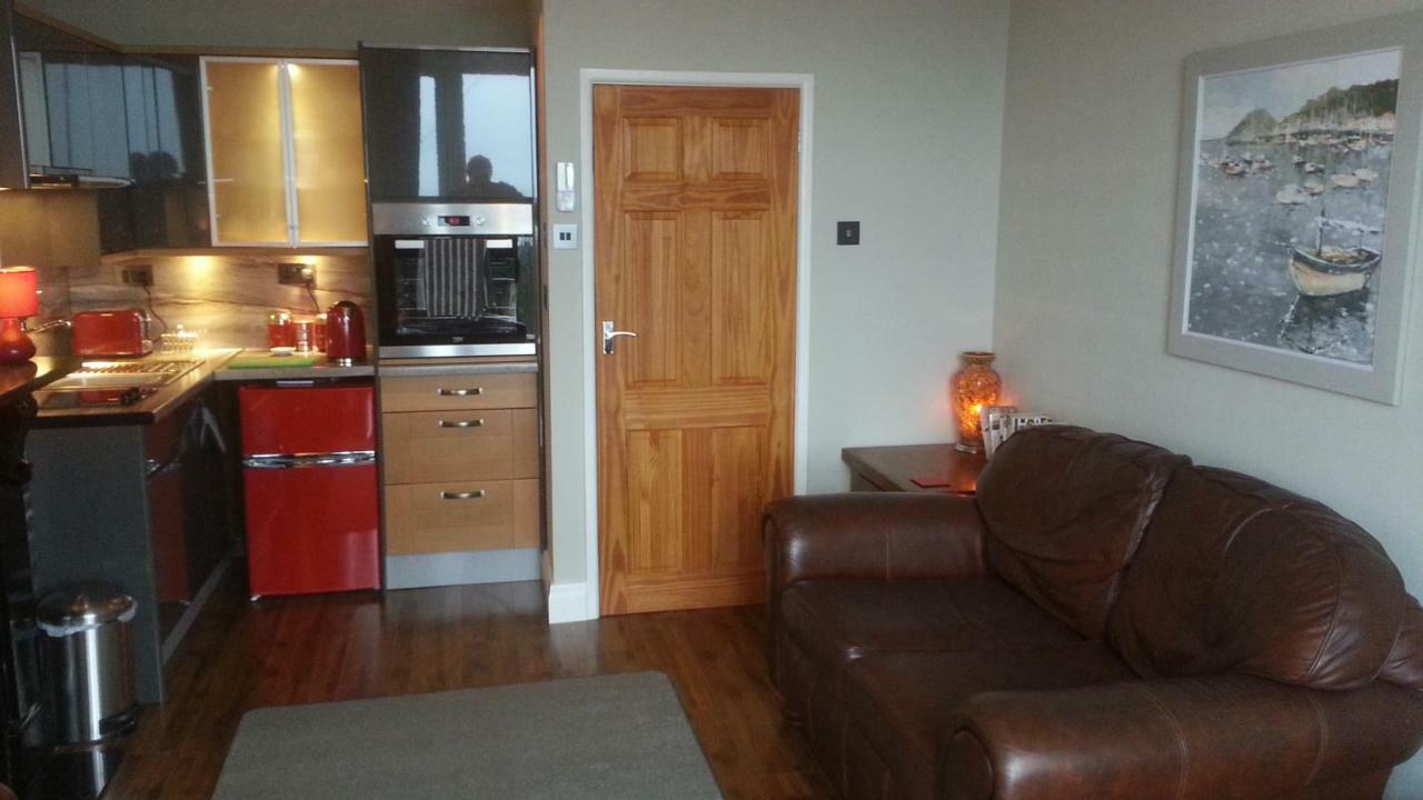 Apartment Chic Barmouth Exterior photo